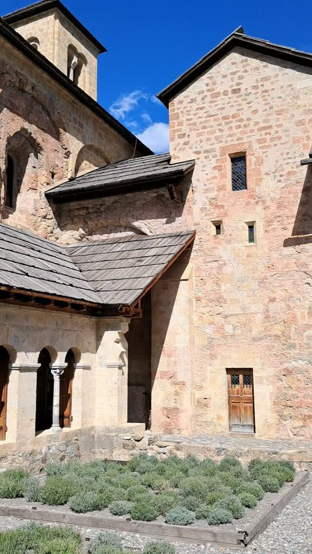 @boscodonabbaye05 #abbayedeboscodon #serreponcon #embrun #hautesalpes #tournage