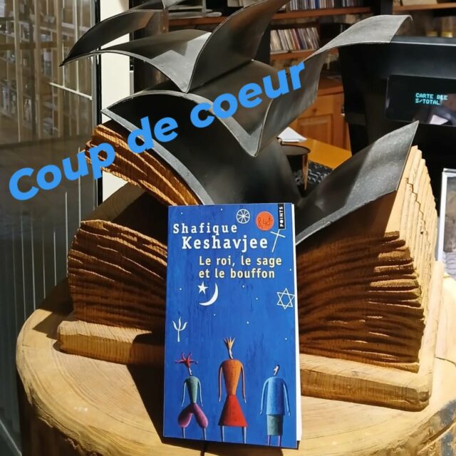 📚 Notre coup de coeur de cette semaine 📚
A retrouver dans la librairie-boutique de l'Abbaye.
#abbayedeboscodon #crots #embrun #embrunais #embruntourisme #serreponcon #boscodon #hautesalpes #hautesalpes05 #hautesalpestourisme #patrimoine #patrimoinefrancais #abbaye #abbayeromane #architectureromane #monumenthistorique #librairie